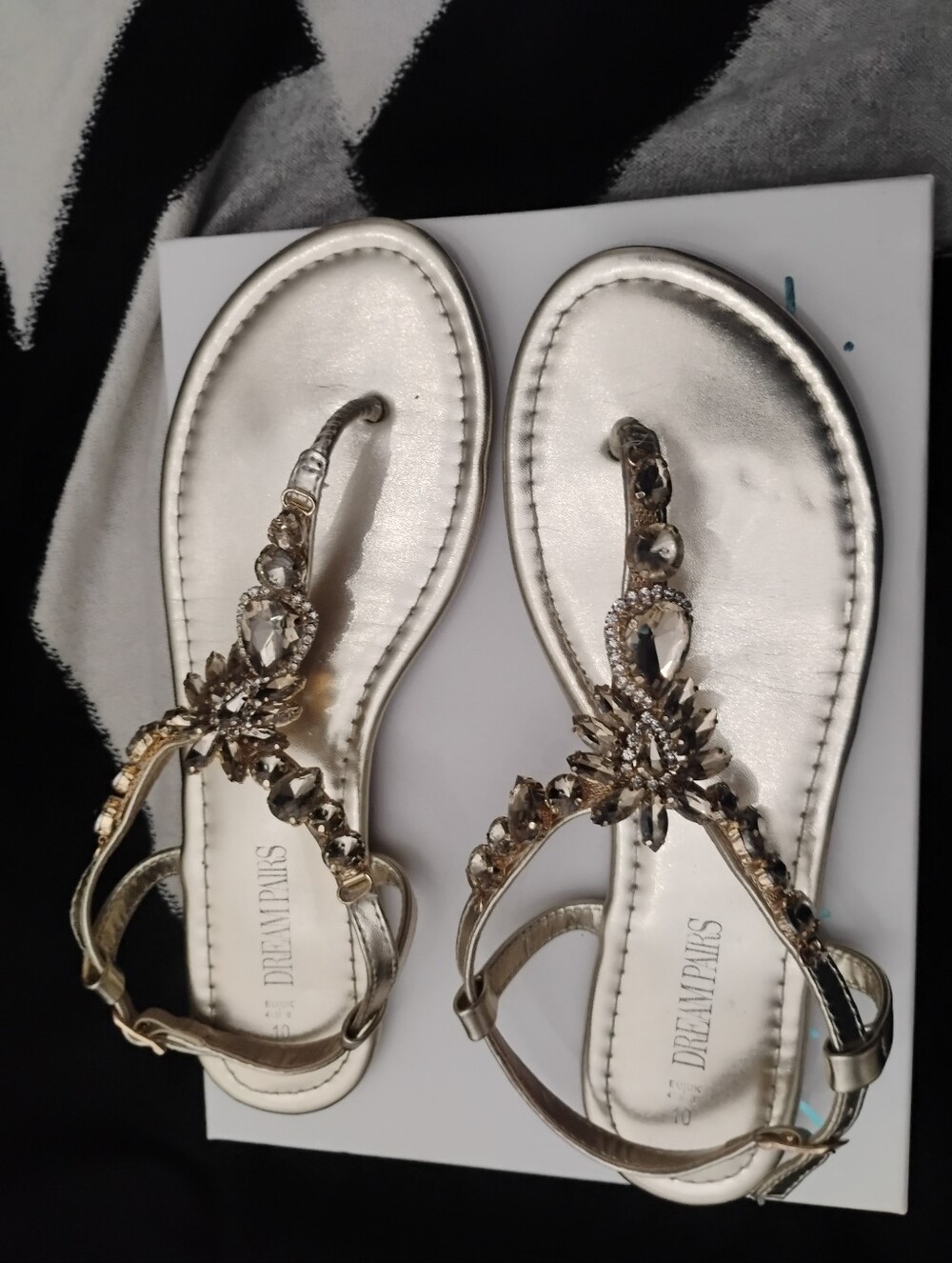 Bejeweled Gold Metallic T Strap Sandals by Dream Pairs Sz 10 - Picture 6 of 10